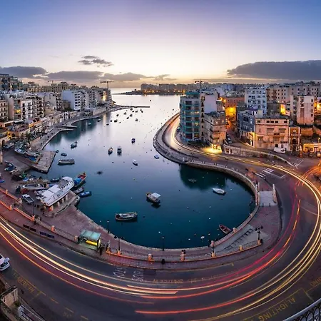Super 3 Bedroom With Amazing Ocean Views * Is-Swieqi